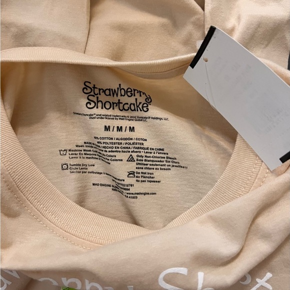 Strawberry Shortcake & Friends Crewneck Graphic Tee M - Picture 4 of 4